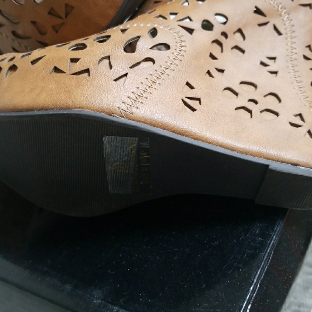 Wedges - Picture 2 of 2