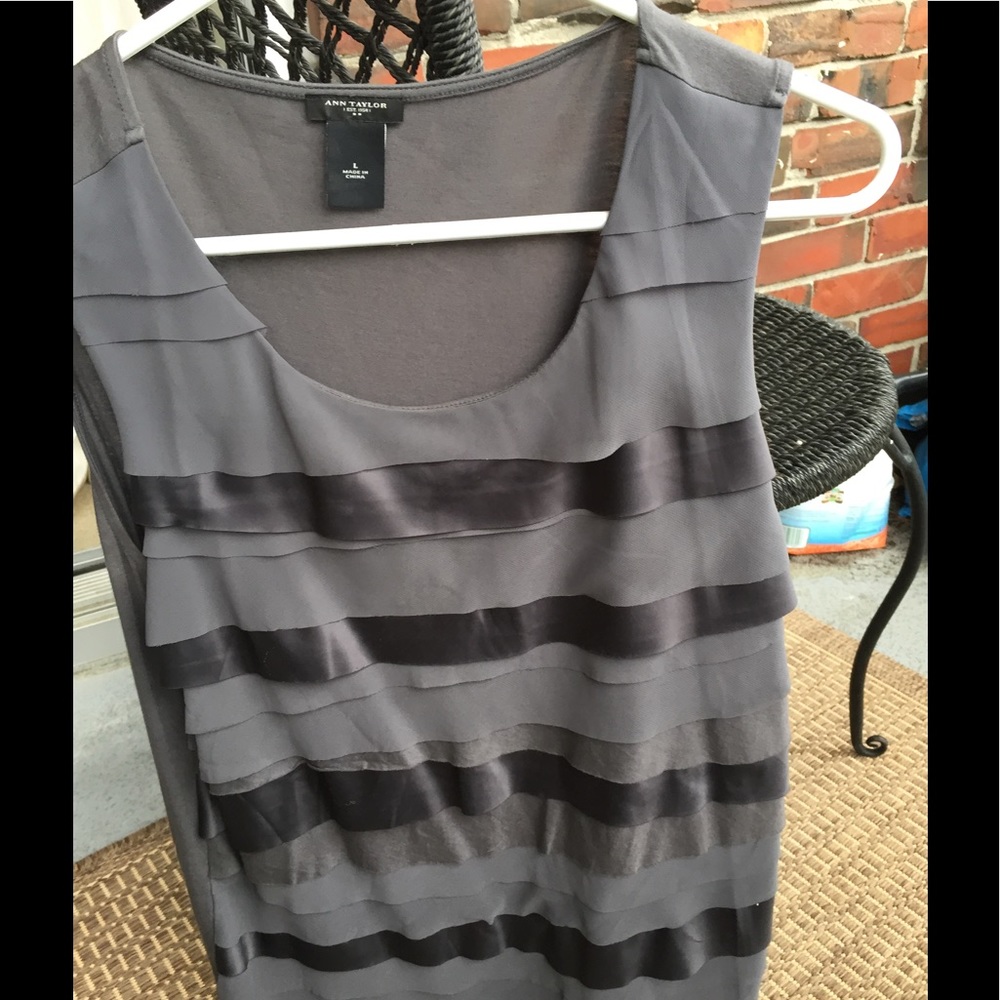 Ann Taylor ruffled tank - size L