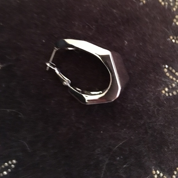 Silver Earrings - Picture 3 of 3