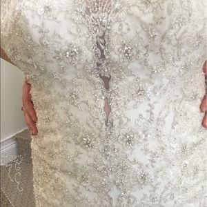 Allure couture c200 wedding gown