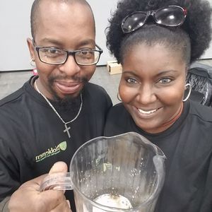 Meet your Posher, Pamela