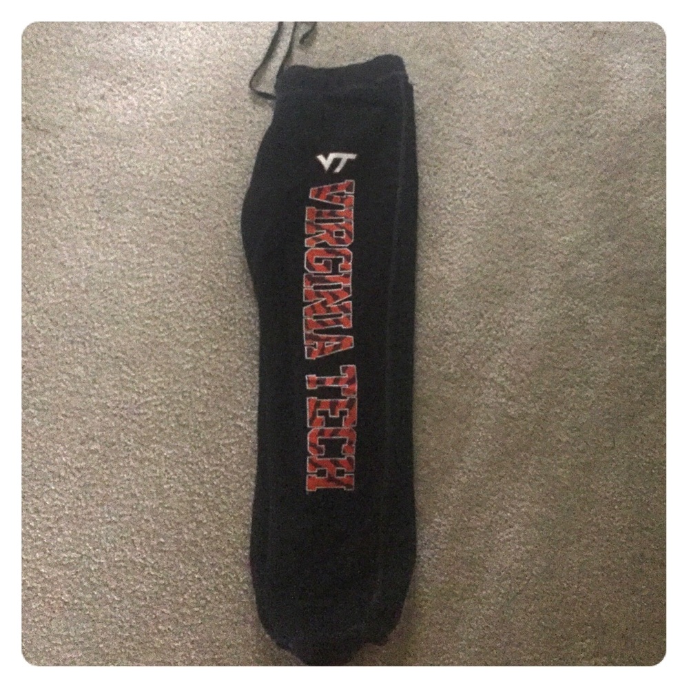 Large Capri Soffe VT sweatpants