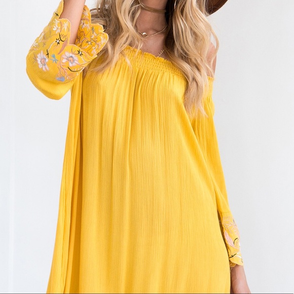 LAST 1 (MED) BETTER IN TIME Embroidered Dress - Picture 2 of 6