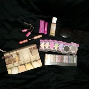 Avon, Younique, Mark, Urban Decay Makeup Lot