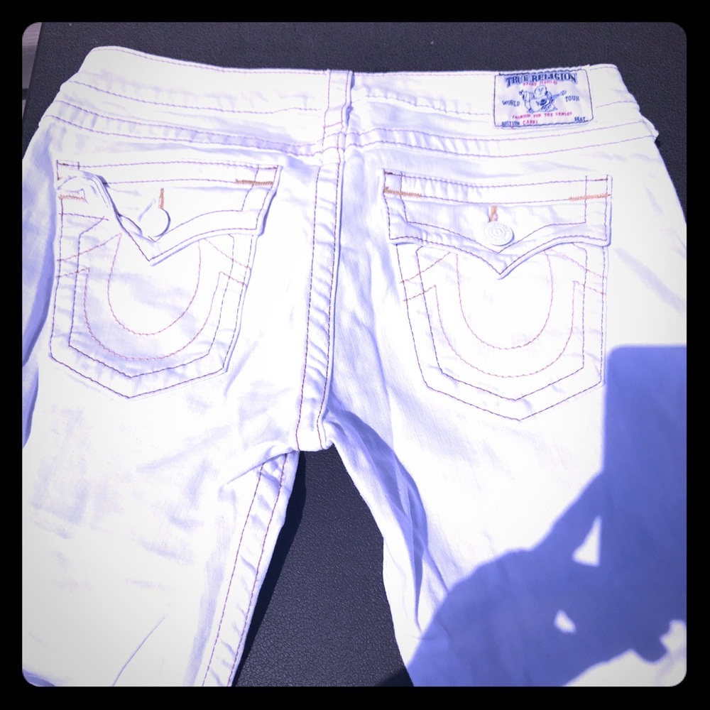 White True Religion Capris with brown stitching