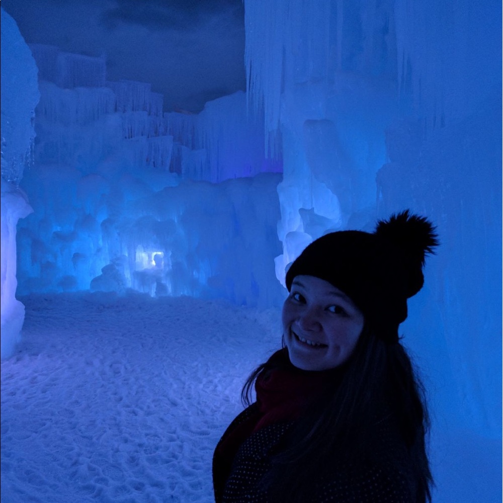 Meet your Posher, Akzhan