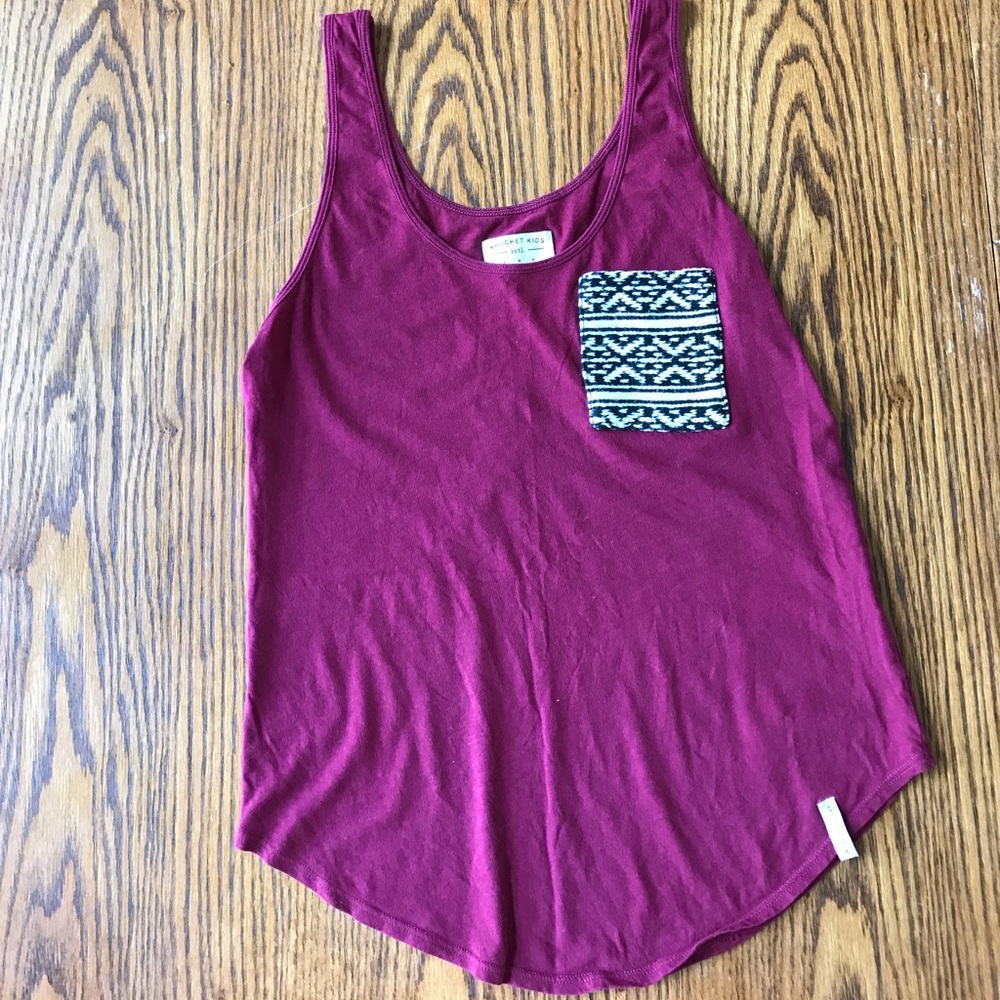 Pink tank top with embroidered pocket
