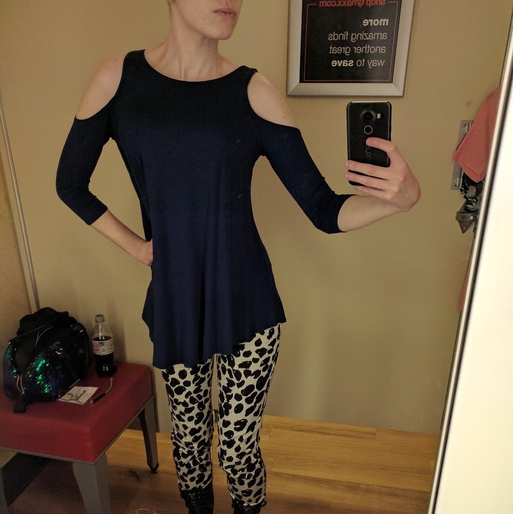 NWOT navy cold shoulder