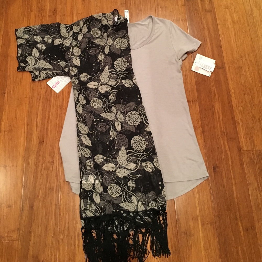 Lularoe tops