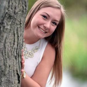 Meet your Posher, Brooke