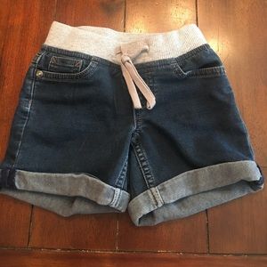 Justice Size 6 Pull On Shorts VGUC