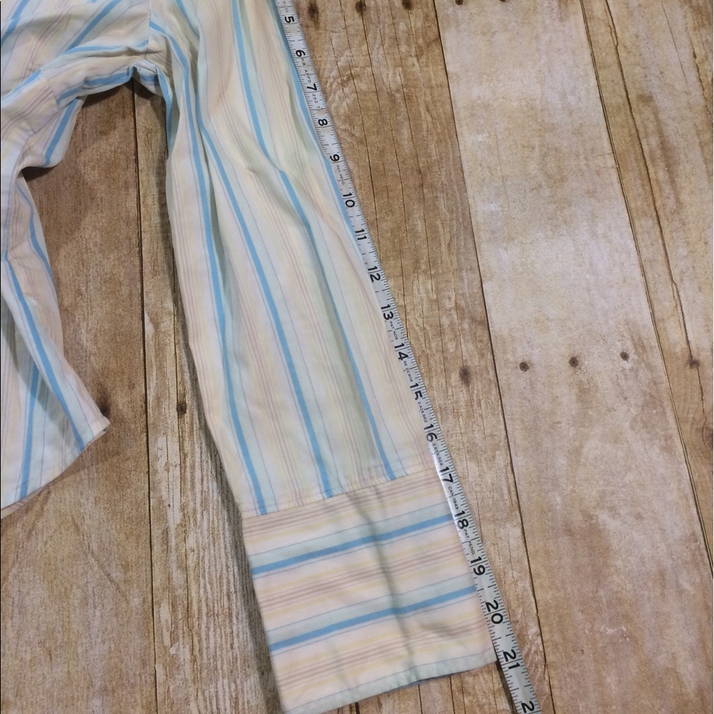 Ny&Co 3/4 sleeve fitted button down blouse - Picture 4 of 7
