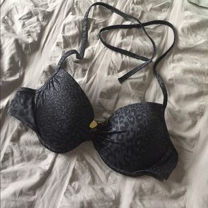 34C Victoria's Secret bathing suit top