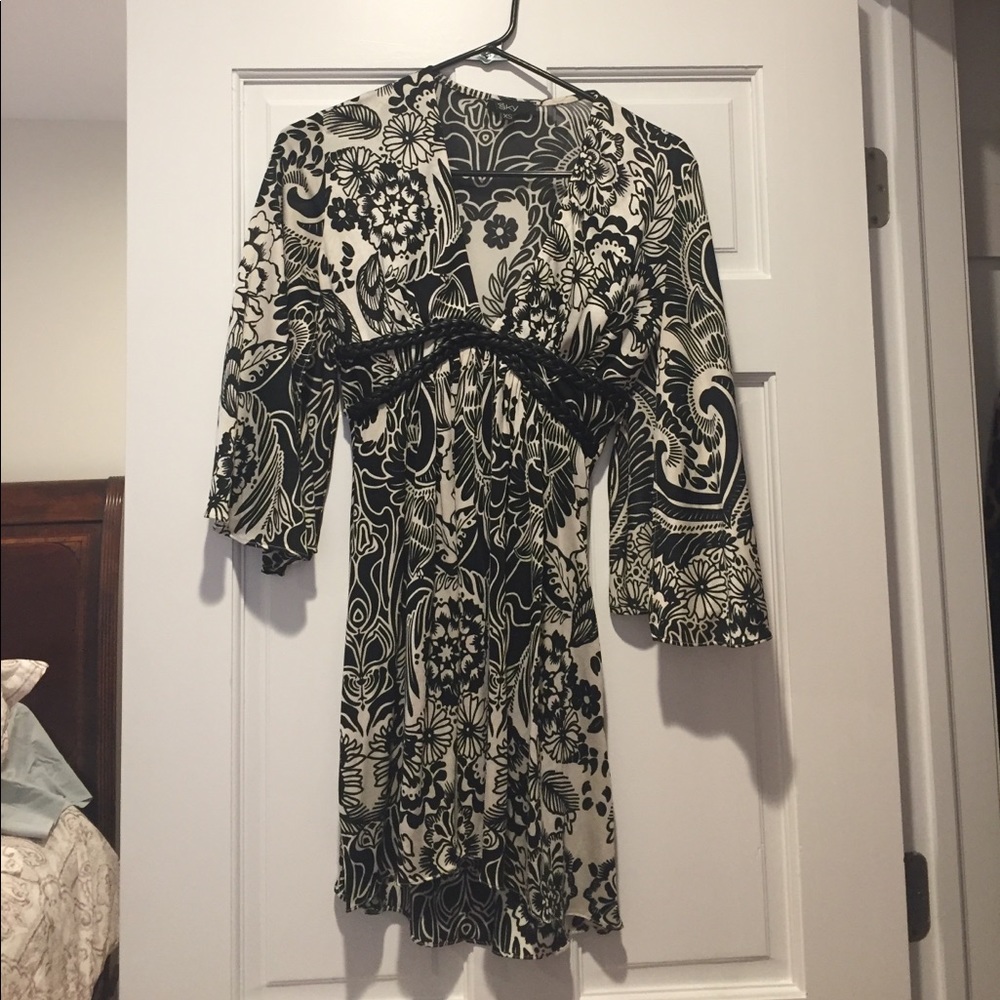 Sky flutter sleeve top