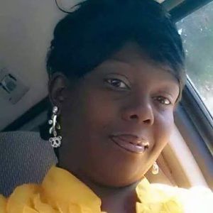 Meet your Posher, Myra