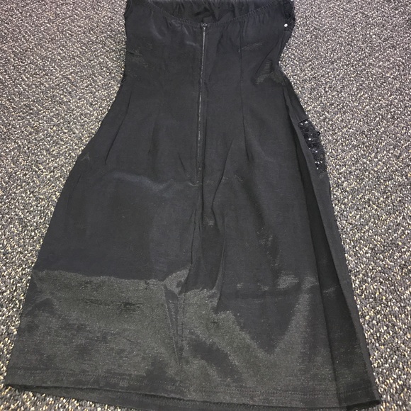 Mini dress - Picture 3 of 3