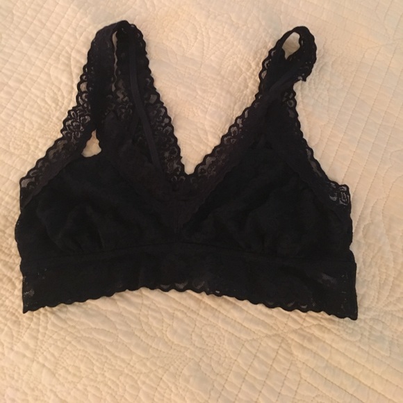 4 Aerie bralettes. All Size Medium - Picture 4 of 5