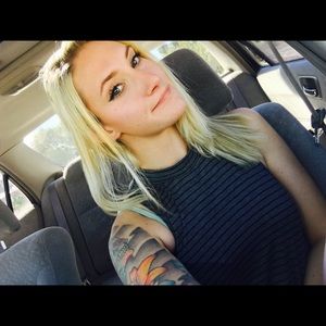 Meet your Posher, Rebecca