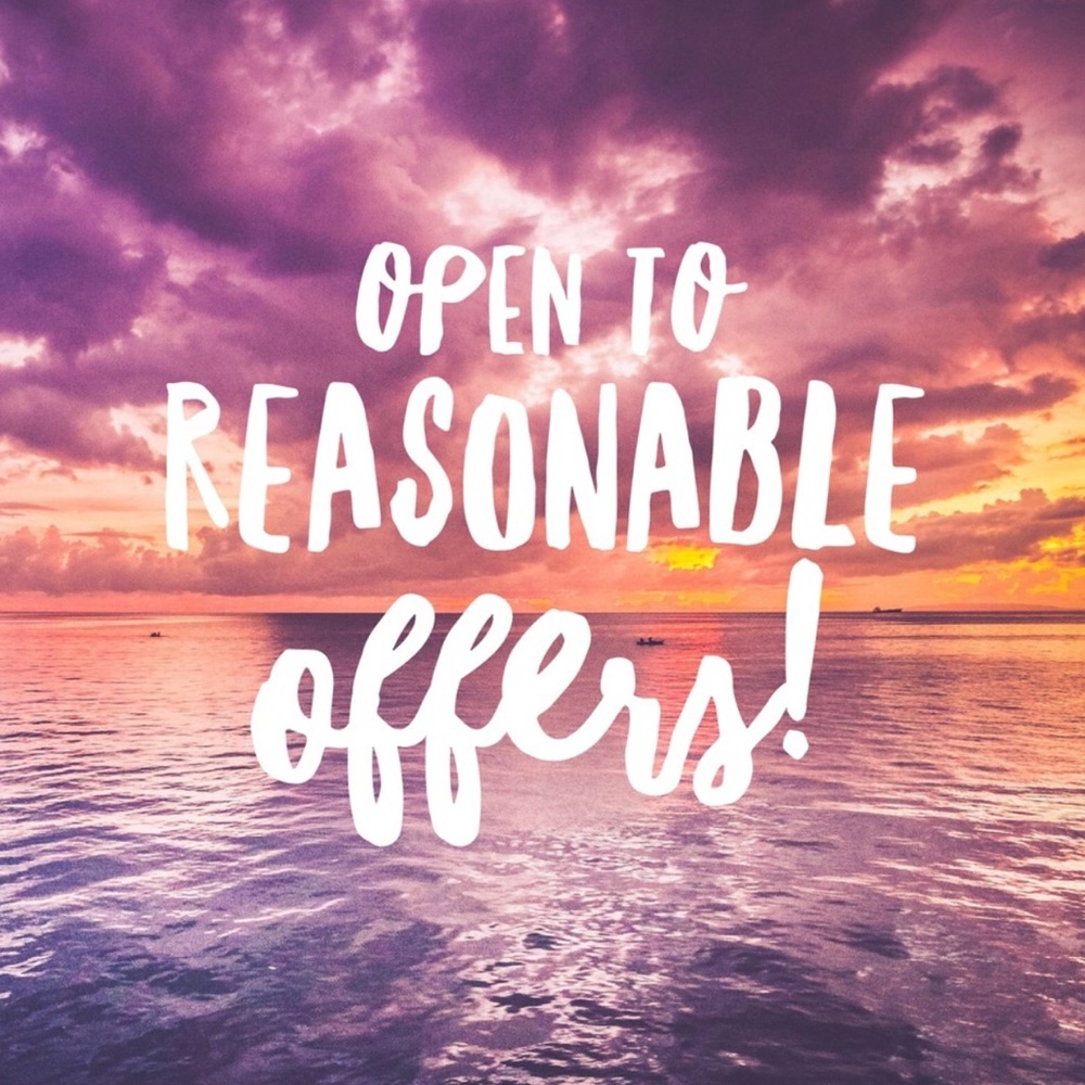 ACCEPTING ALL REASONABLE OFFERS 🤑🤘🏾✨