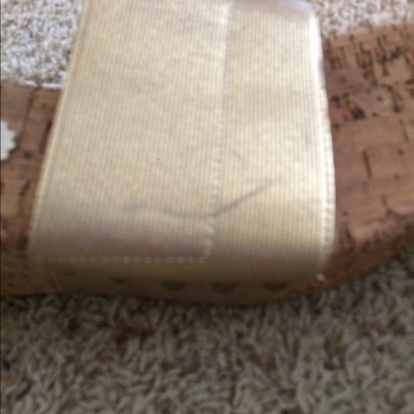 Gold and cork wedges - Picture 4 of 4