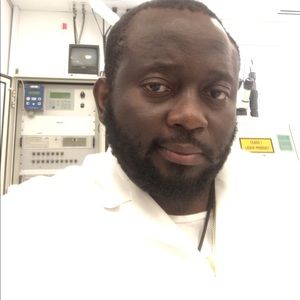 Meet your Posher, Tomi