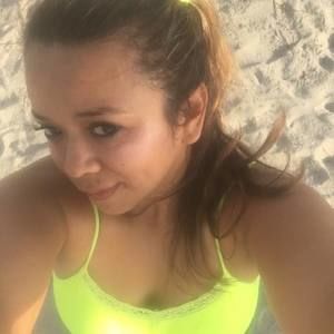 Meet your Posher, Sharon