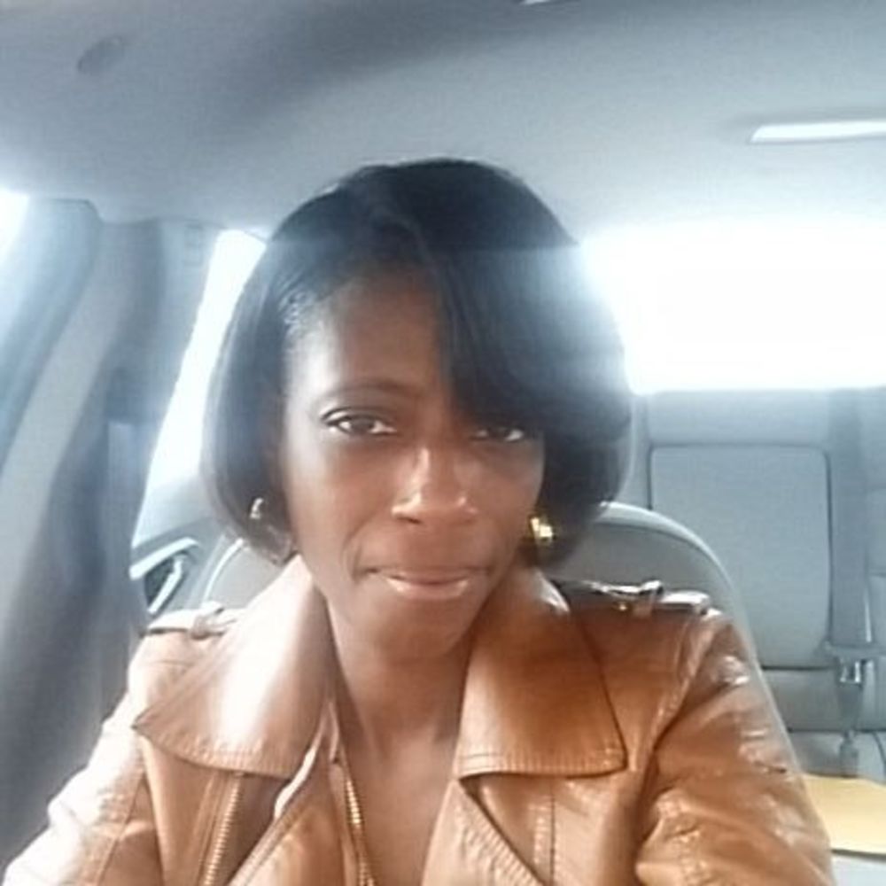 Meet your Posher, Tonya