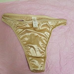 VS gold rose thong