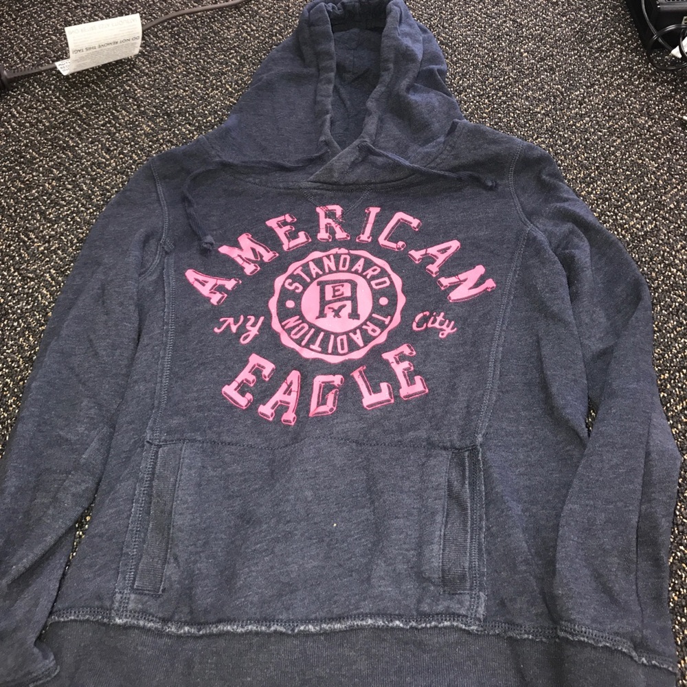 American eagle sweatshirt