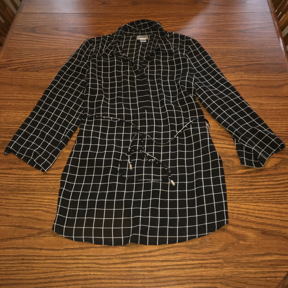 Motherhood Maternity dress shirt