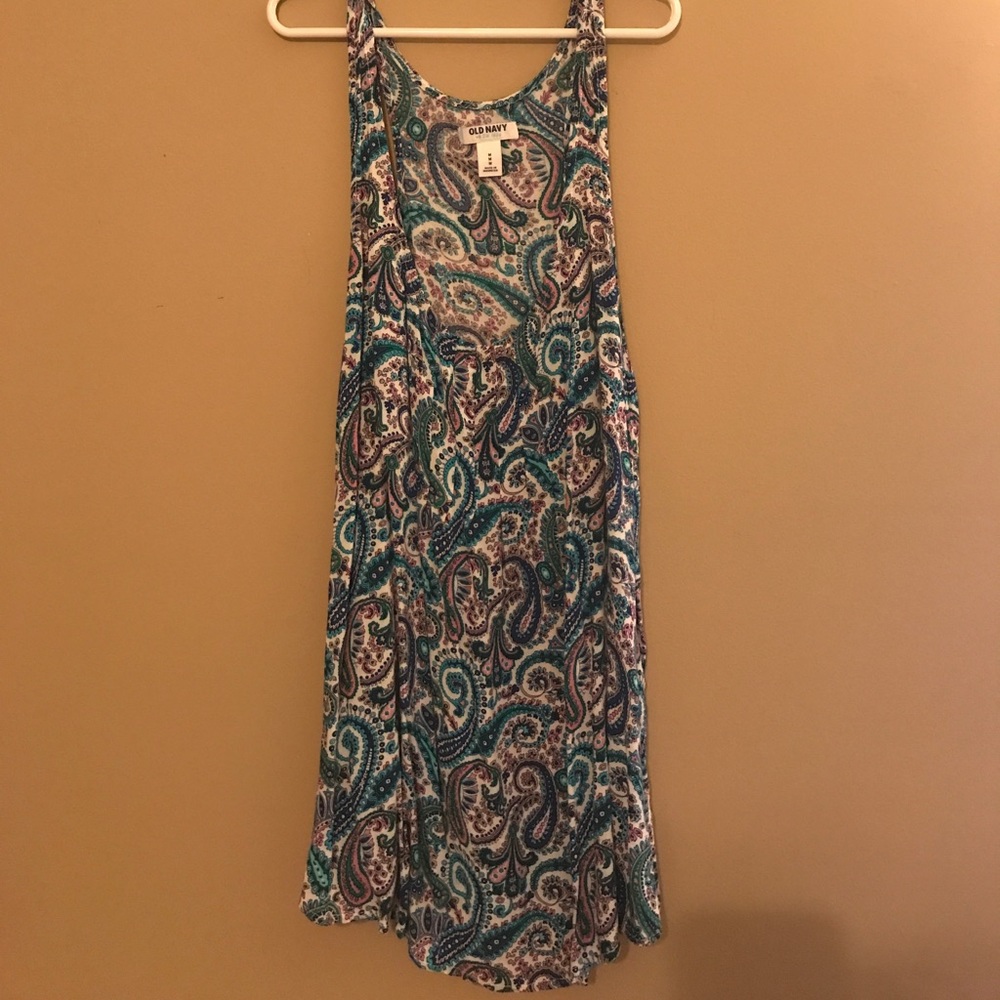 Old navy paisley scoop neck tank