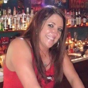 Meet your Posher, Mia