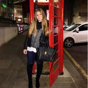 Meet your Posher, Jamie