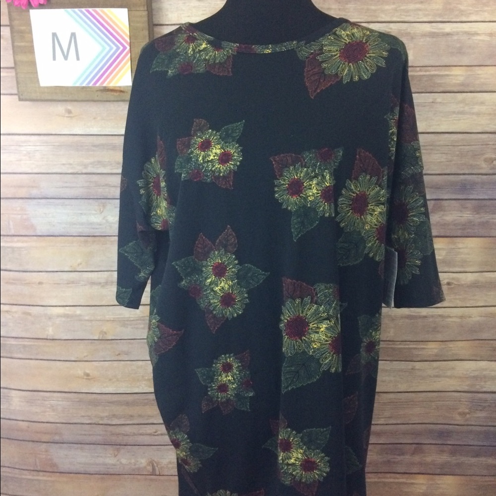 LuLaRoe Irma Top
