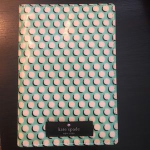 Kate Spade Passport Case (NWOT)