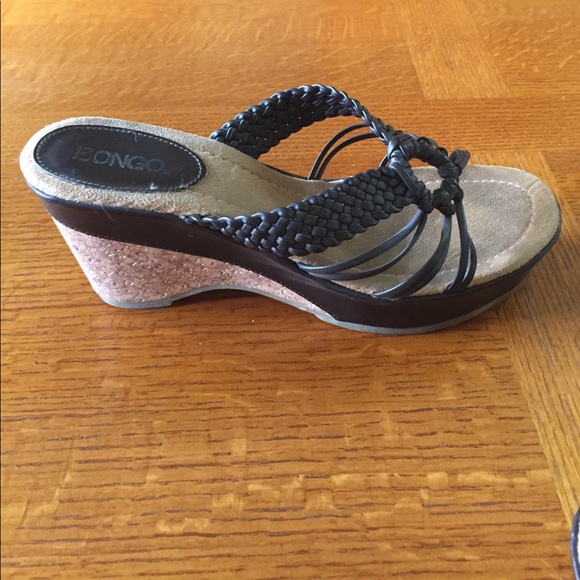 BONGO Shoes Bongo Wedge Sandals Used Size 9m Poshmark BONGO Shoes Bongo Wedge Sandals Used Size 9m Poshmark
