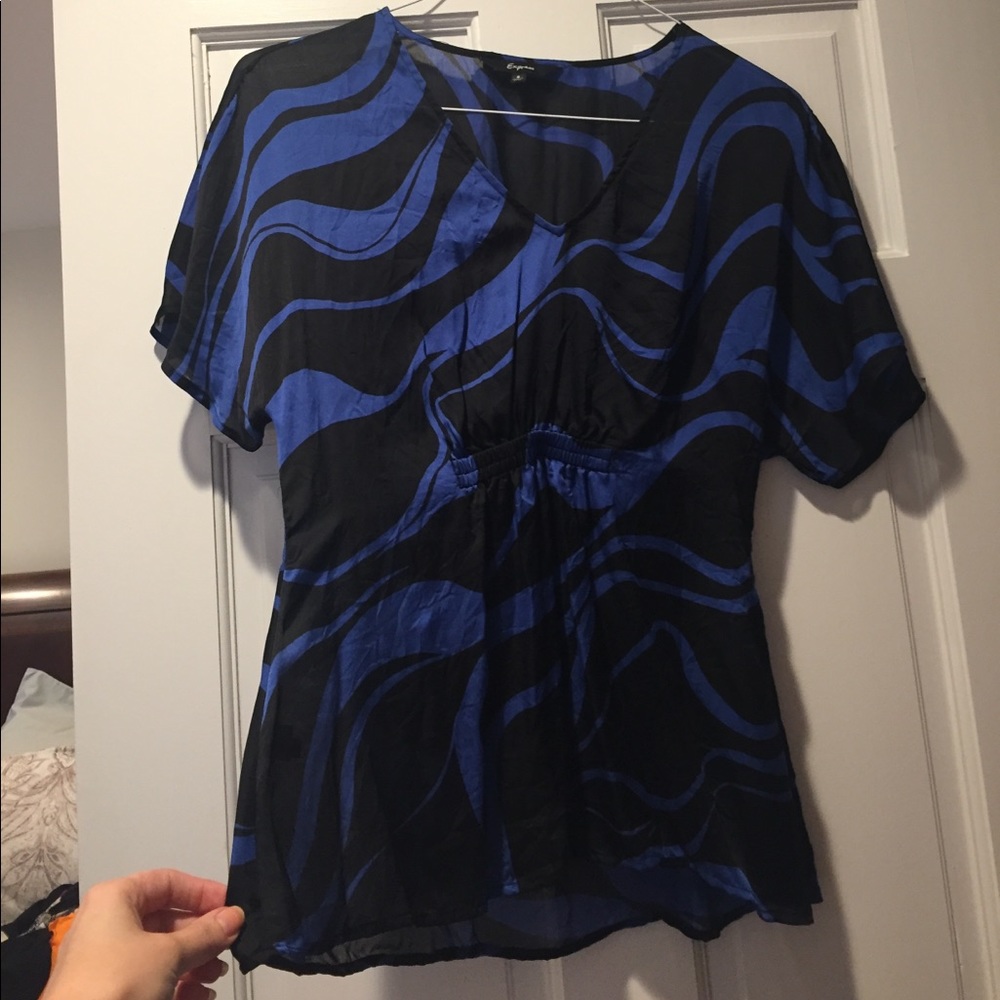 Blue and black express top