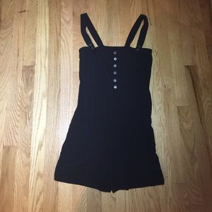 🌟Like New🌟 Black Shorts Romper Size Small