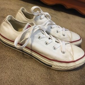 White converse shoes