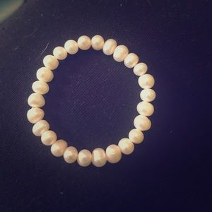Saltwater pearl bracelet