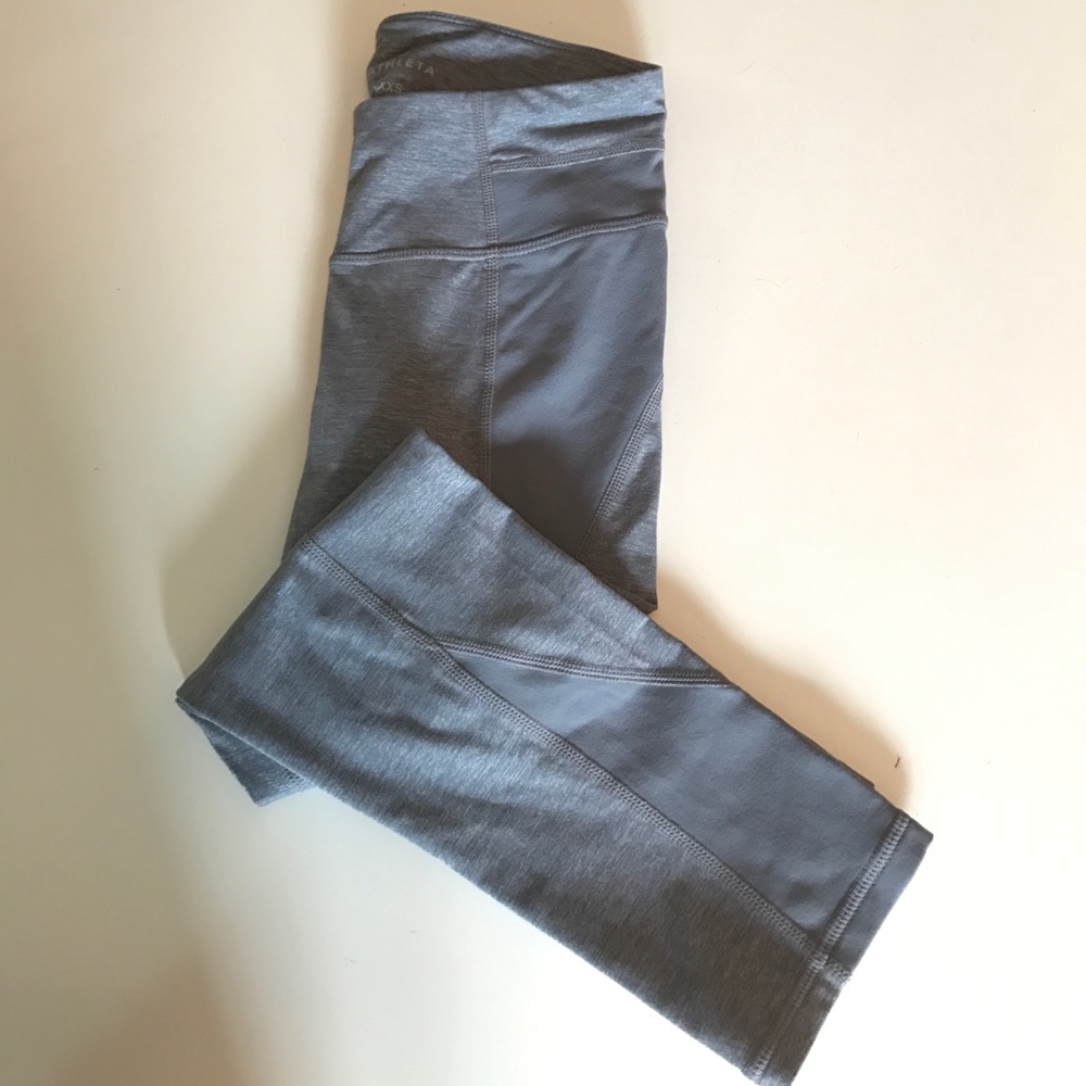 Athelta Light grey and Silver XXS Capris