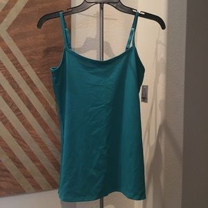 NY&Co Tanks (2) NWT