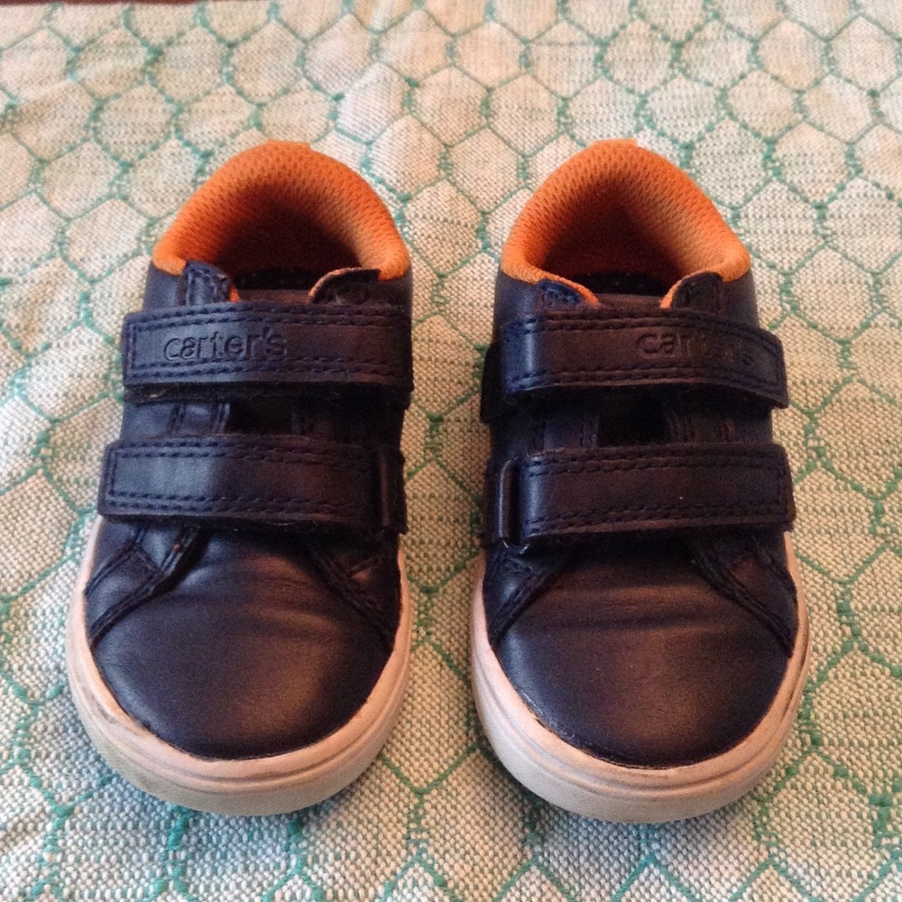 Cute Navy | Orange Carter's Sneakers | Size 6