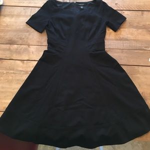 Short sleeved, great dress