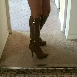 Brown boots