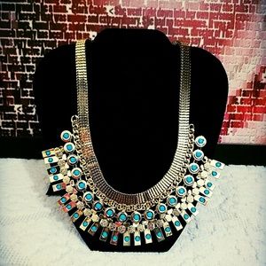 New Metal and turquoise bib necklace w/ earrings