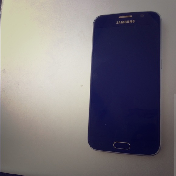 Black Samsung Galaxy s6 - Picture 1 of 1