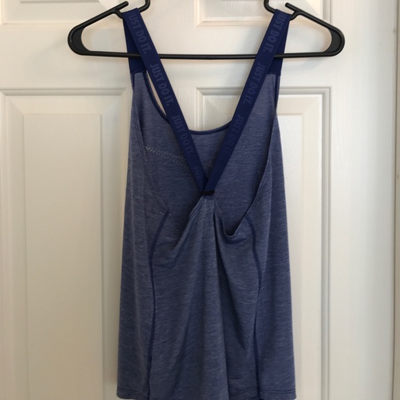 Nike tank size Small - Picture 2 of 2
