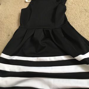 Apt 9 black and white party dress