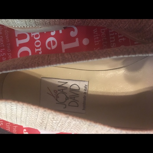 Joan & David handmade flats - Picture 6 of 6